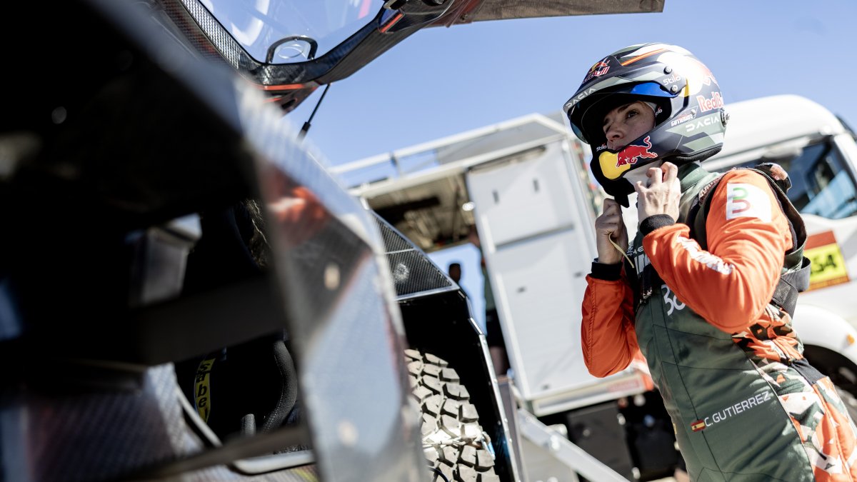 Cristina Gutiérrez finaliza 15ª en la primera etapa del Dakar 2026.
