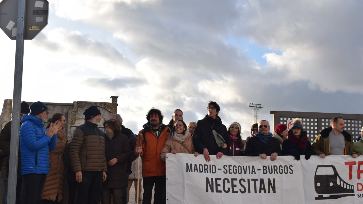 Imagen de la concentración, a la que se sumó Carlo Cuñado.