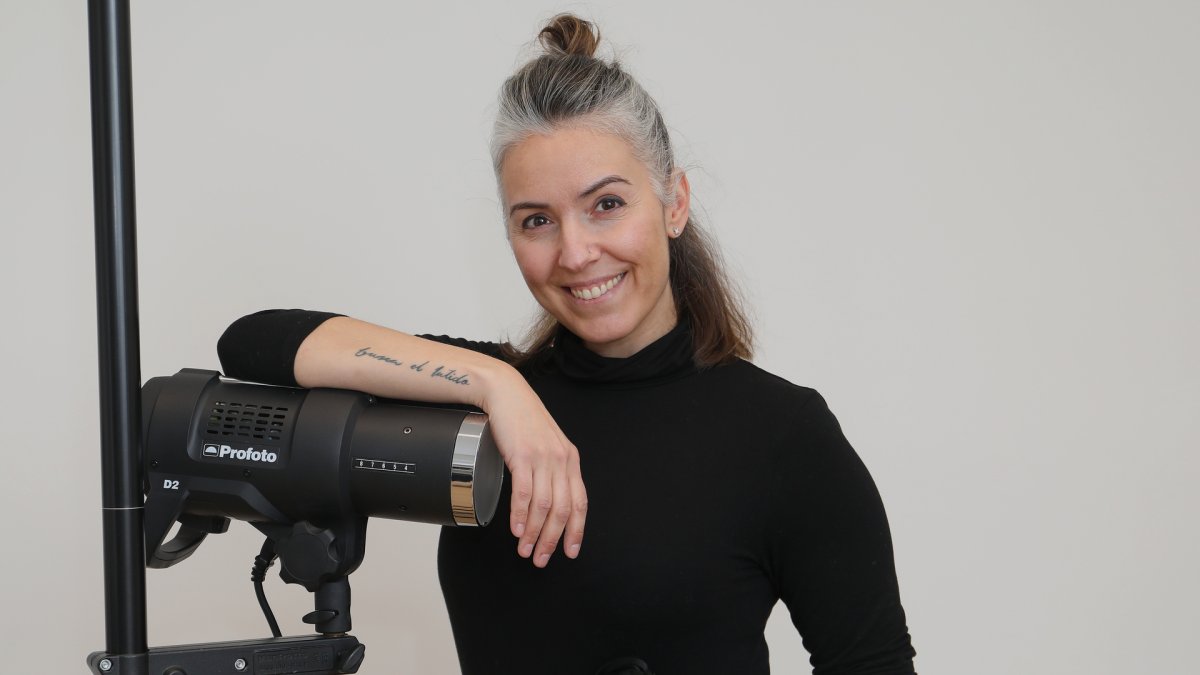 La fotógrafa palentina Verónica Muniosguren ha sido nominada en tres categorías de los Premios Goya de Fotografía y Vídeo Profesional  creados en Aragón en 1983 y con proyección internacional.