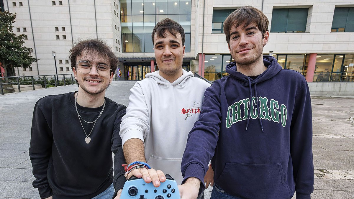 Imagen de los integrantes del equipo Frozen Quills, creado por la UBU y Burgos Gaming Club.