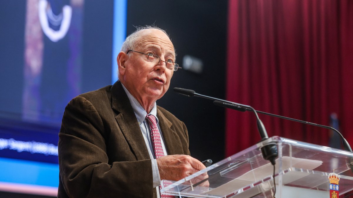 Richard Kagan, en el Paraninfo de la Universidad de Burgos (UBU).