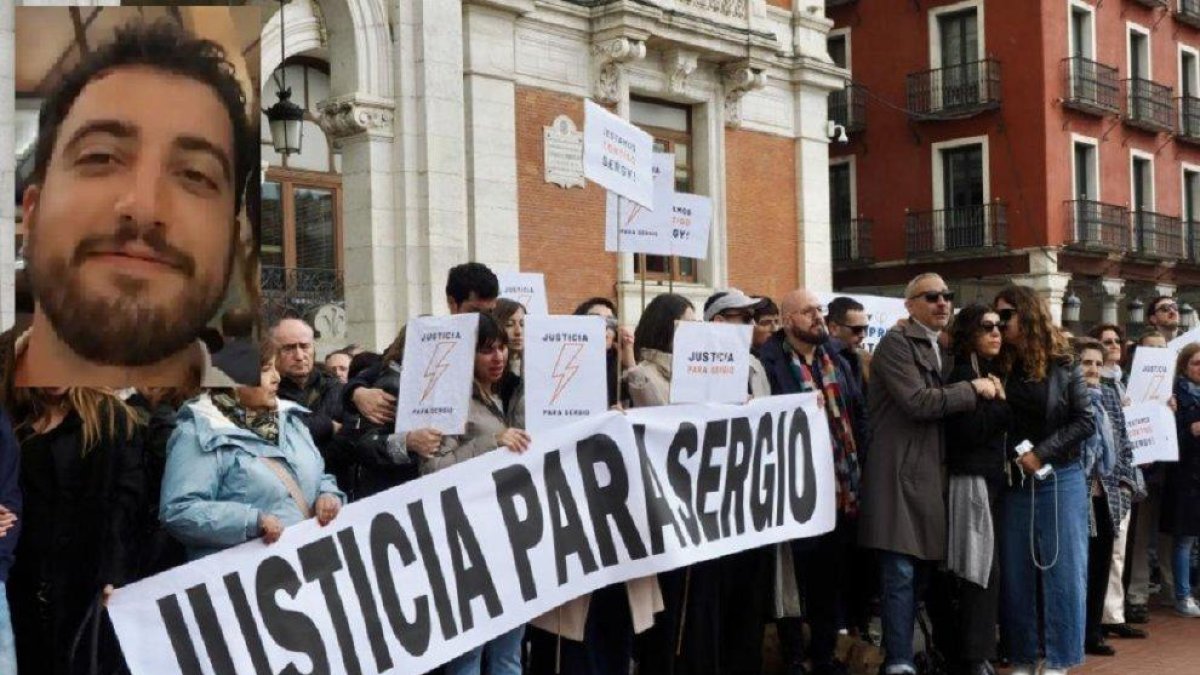 Concentración en Valladolid en repulsa por el crimen en Burgos de Sergio Delgado, en la foto pequeña.