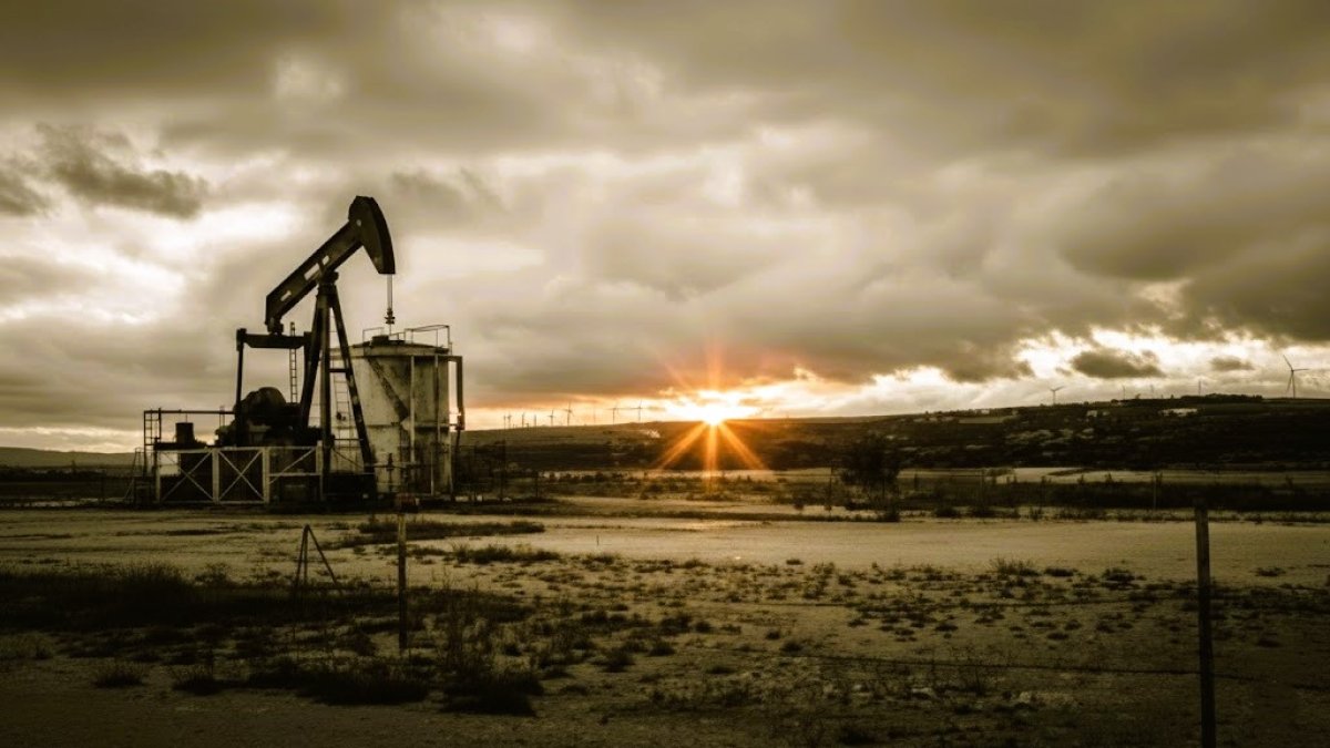 Puesta de sol en Sargentes de la Lora, uno de los puntos recomendados para seguir el eclipse.