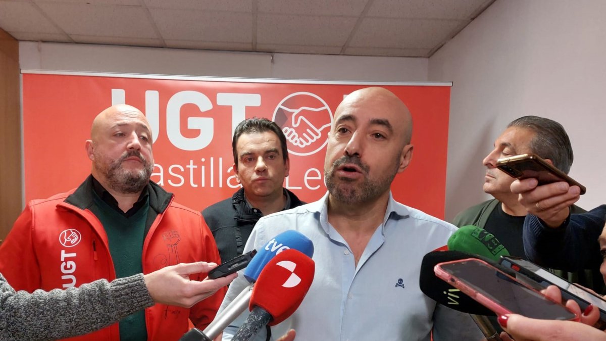 El secretario general de UGT Castilla y León, Óscar Lobo, durante unas jornadas sobre transformación digital en Soria.