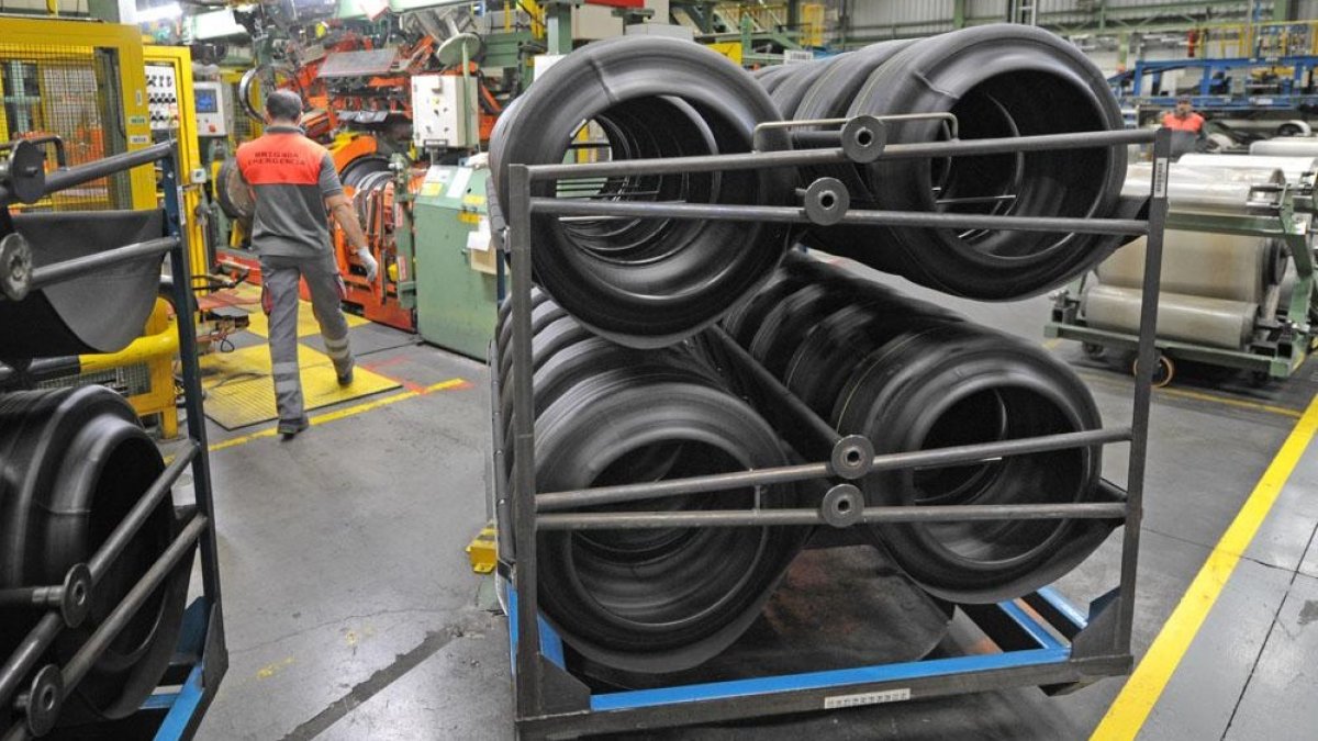 Tanto ERTE como ERE se concentran en el sector industrial.