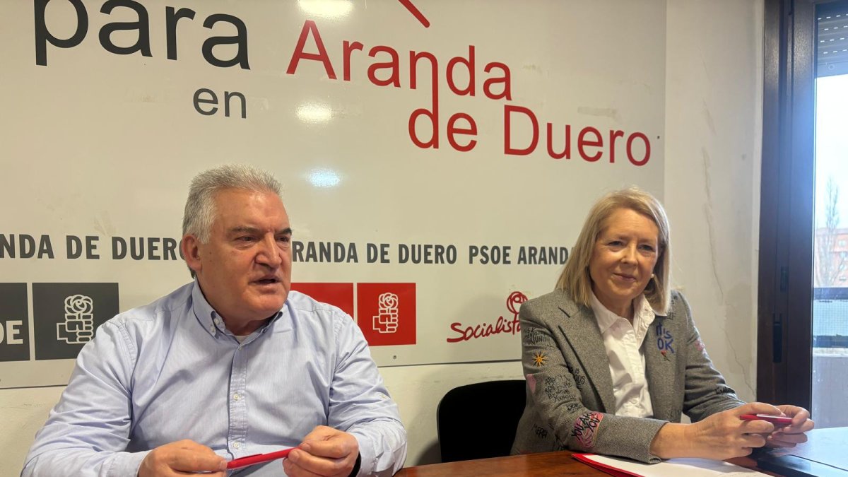 Ildefonso Sanz junto a Amparo Simón