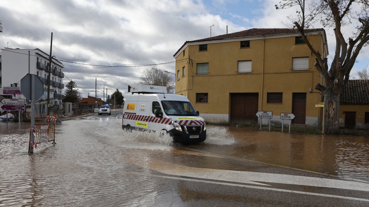 Inundaciones provocadas por el desbordamiento del río Duero,.