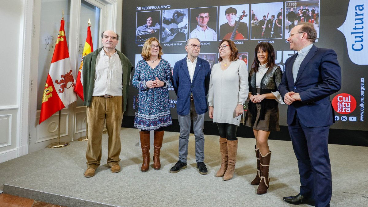 Presentación del ciclo 'En Clave Rural. Música y Patrimonio', en la Diputación de Burgos.