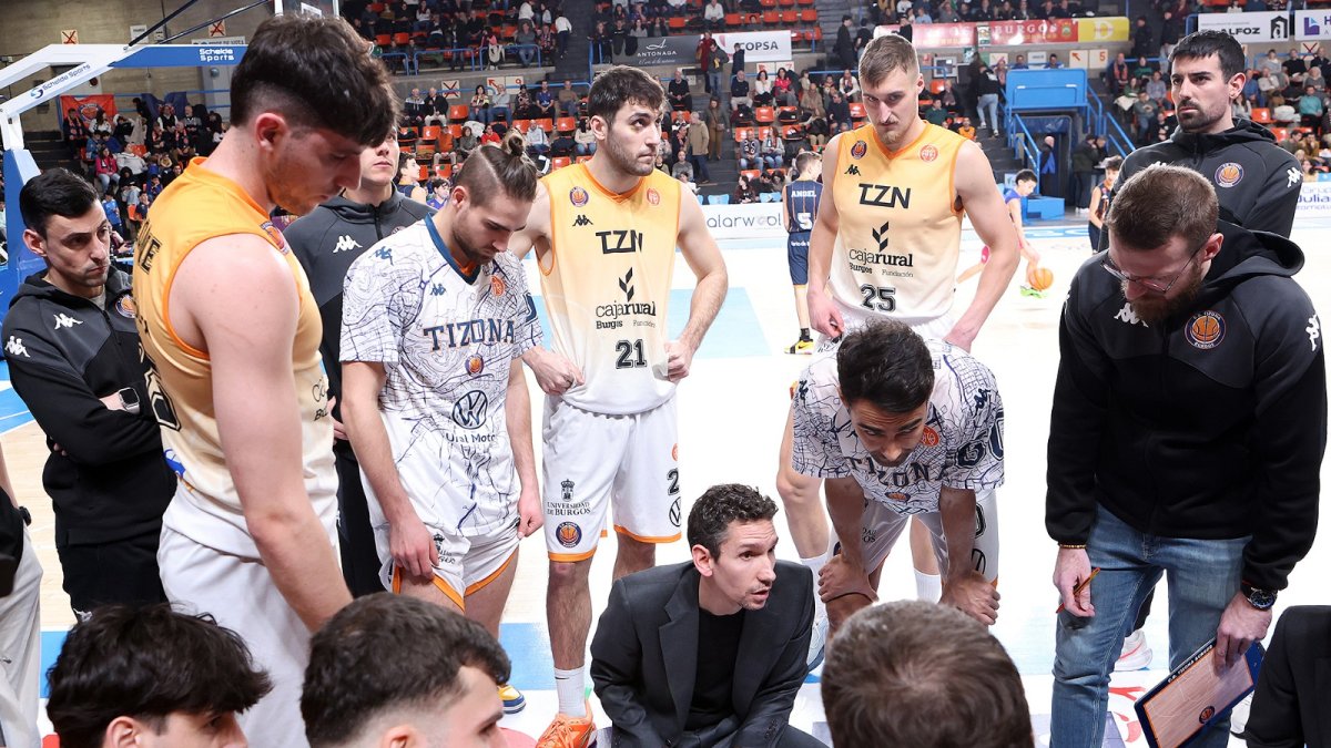 Pombar admite que el Tizona dejó escapar una oportunidad ante Oviedo