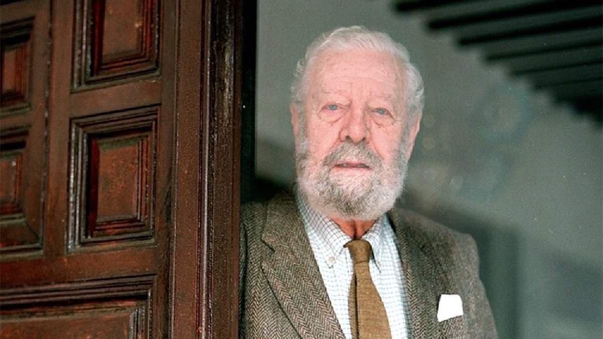 El cineasta Luis García Berlanga, fotografiado en el año 2000.