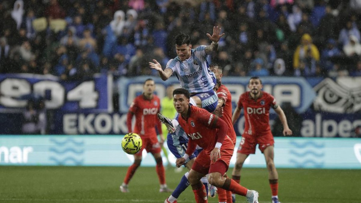 Mateo Mejía durante el partido contra el Málaga.