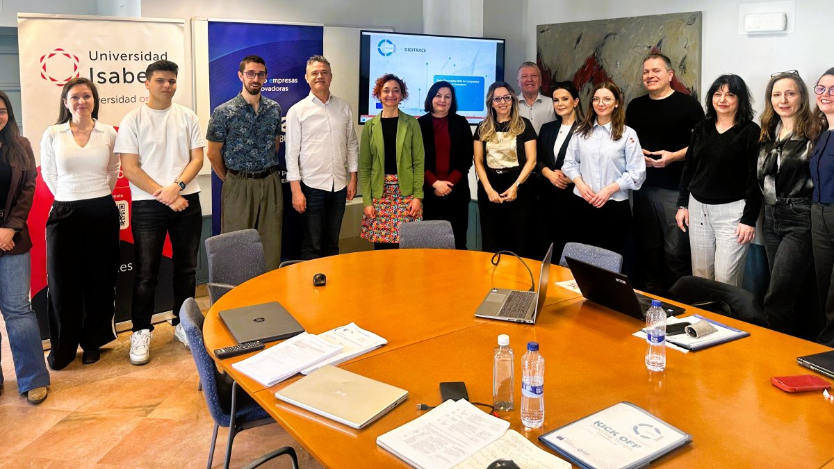 El lanzamiento oficial se celebró en Burgos, donde tuvo lugar la primera reunión de coordinación con la participación del Departamento de Relaciones Internacionales de la Universidad.