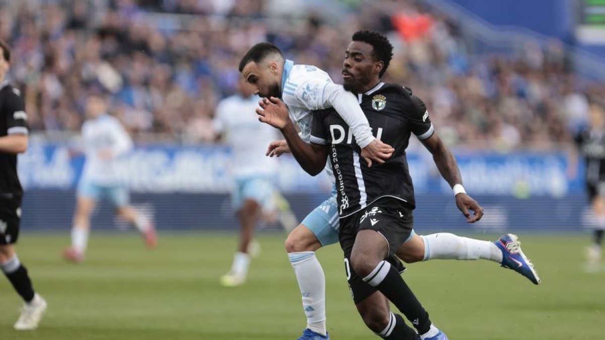 Kevin Appin estuvo hábil para marcar el gol que le otorga los tres puntos al Burgos.