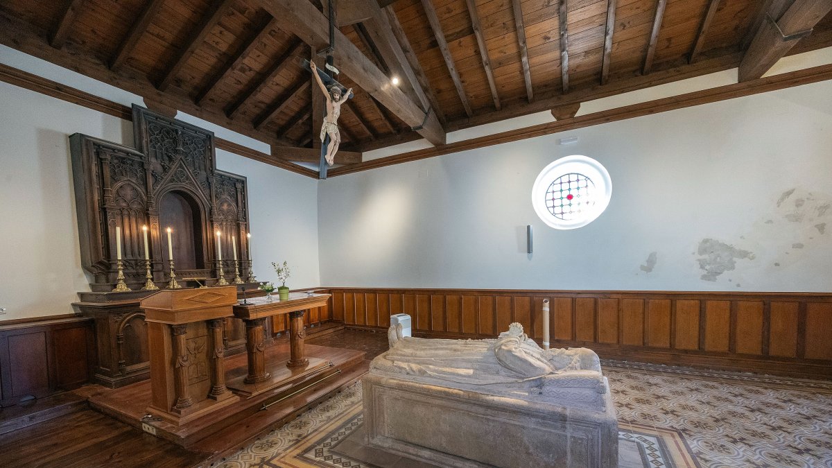 La rehablitación de la ermita de San Amaro se ha desarrollado en los últimos 11 meses con una inversión de 320.000 euros.