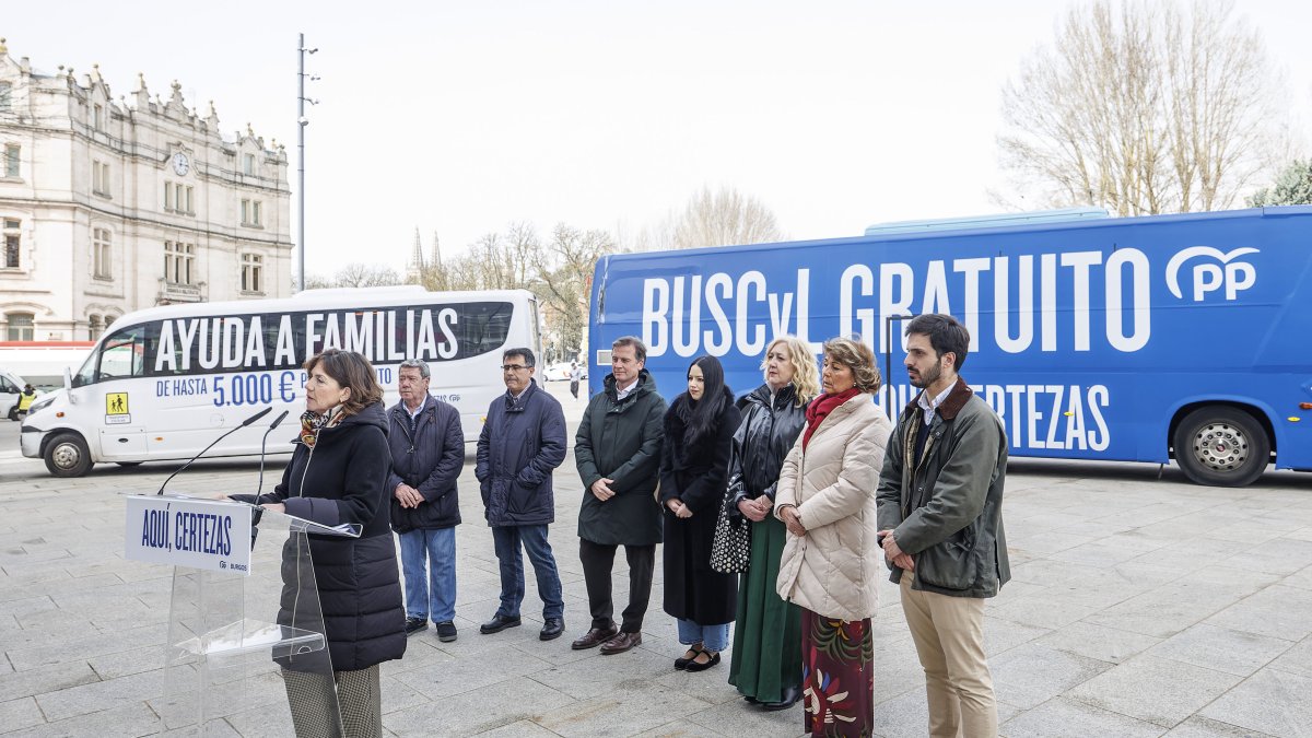 La cabeza de lista del PP por Burgos, Marta Arroyo, detalló las propuestas electorales de su formación.