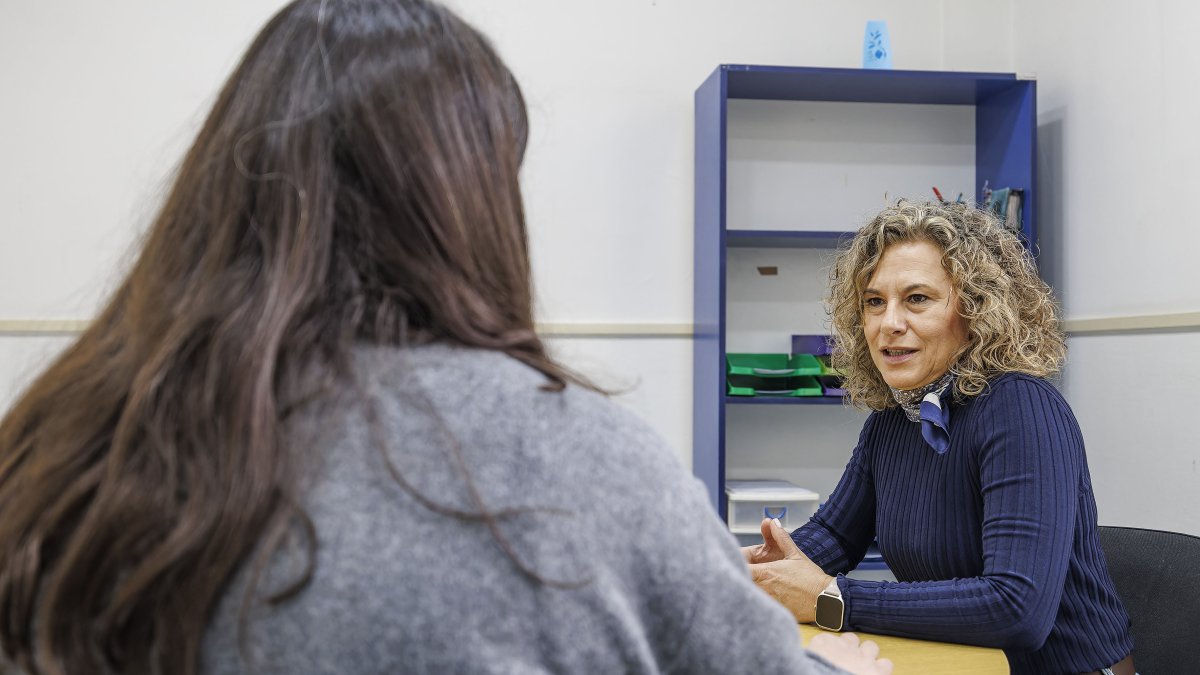 Puri Diez es técnico de intervención en Proyecto Hombre y una de las cuatro profesionales que empezaron a prestar servicio.