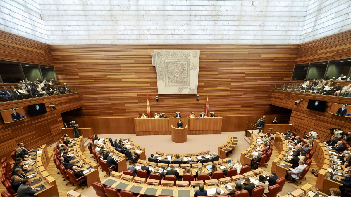 Archivo - Un momento de la pasada legislatura en las Cortes.
