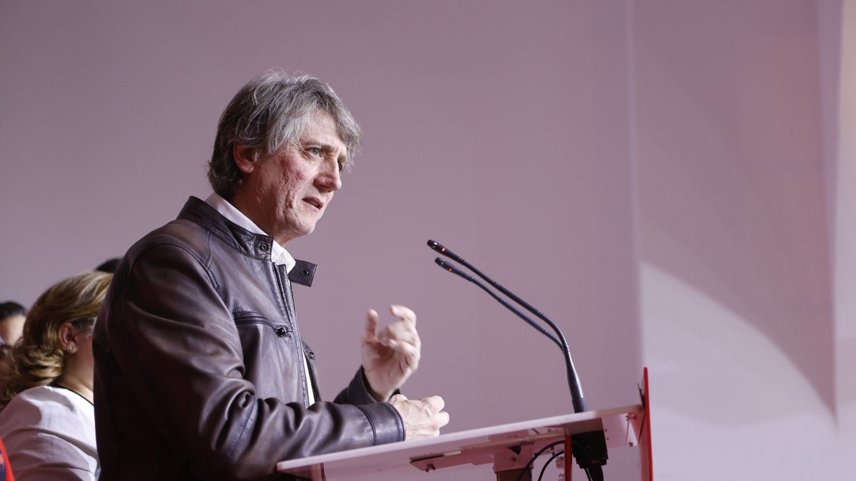 Imagen de archivo del candidato del PSOE a la Presidencia de la Junta de Castilla y León, Carlos Martínez.