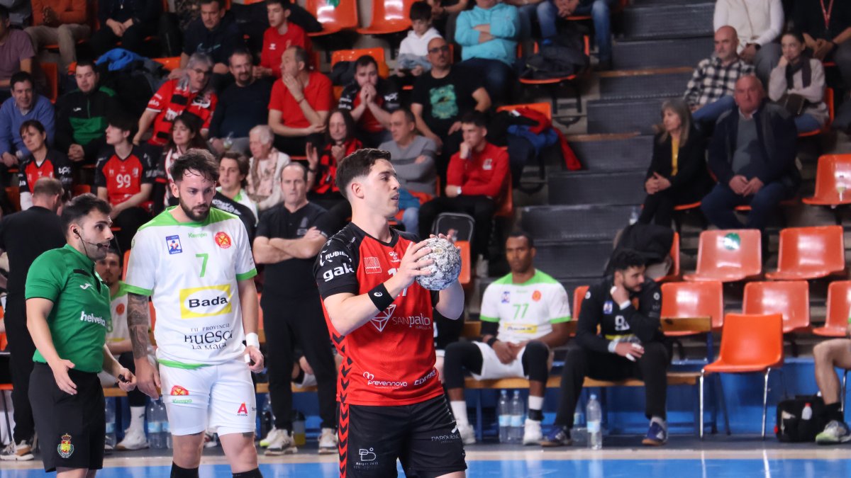 Imagen del partido entre el UBU San Pablo Burgos y Huesca.