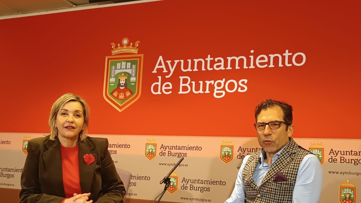 Sonia Rodríguez y Julio César Arnaiz, ediles del PSOE, lamentan el rumbo del Ayuntamiento en materia de Cultura.