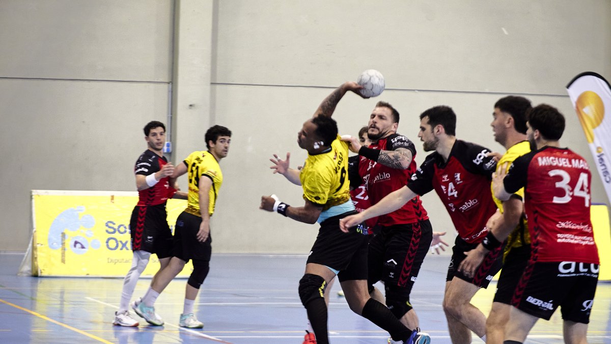Imagen del partido entre Soria y UBU San Pablo Burgos.