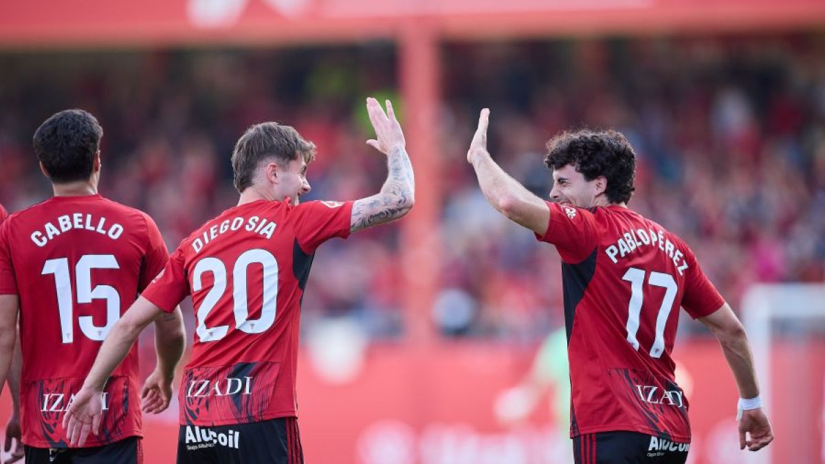 Pablo Pérez rescata al Mirandés en Anduva y mantiene viva la pelea por la permanencia.