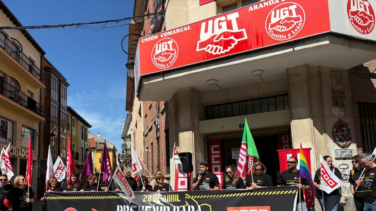 Los sindicatos se han concrentrado hoy en Aranda de Duero