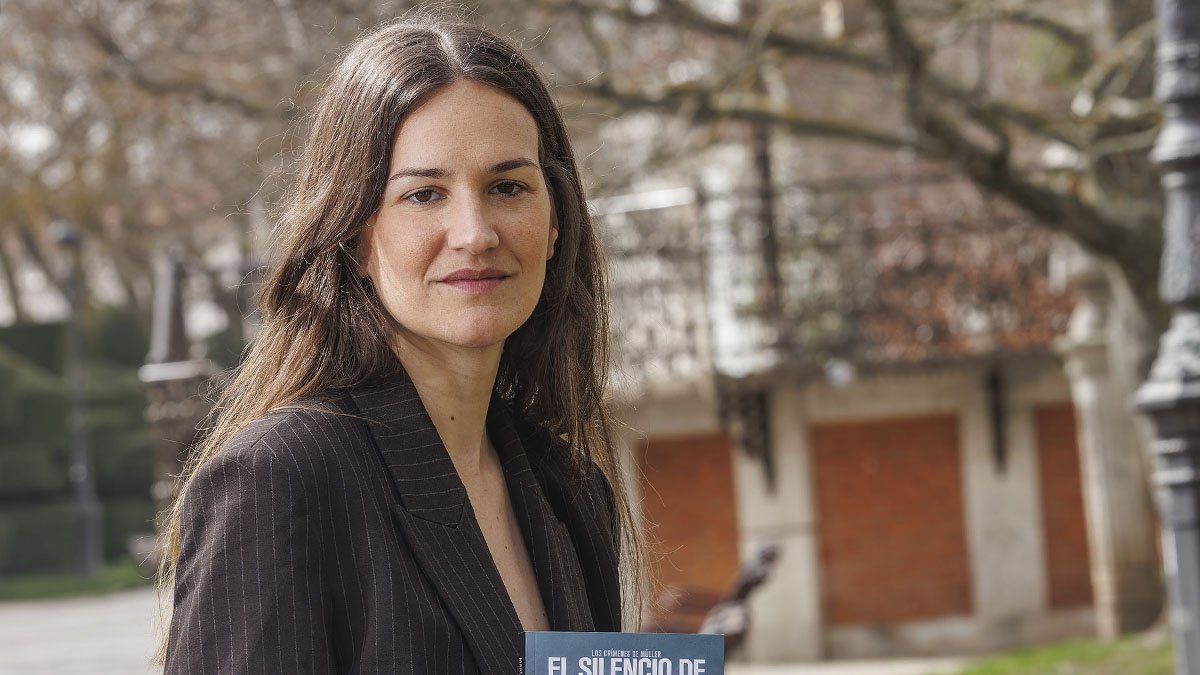 María Estébanez, con su segunda novela.
