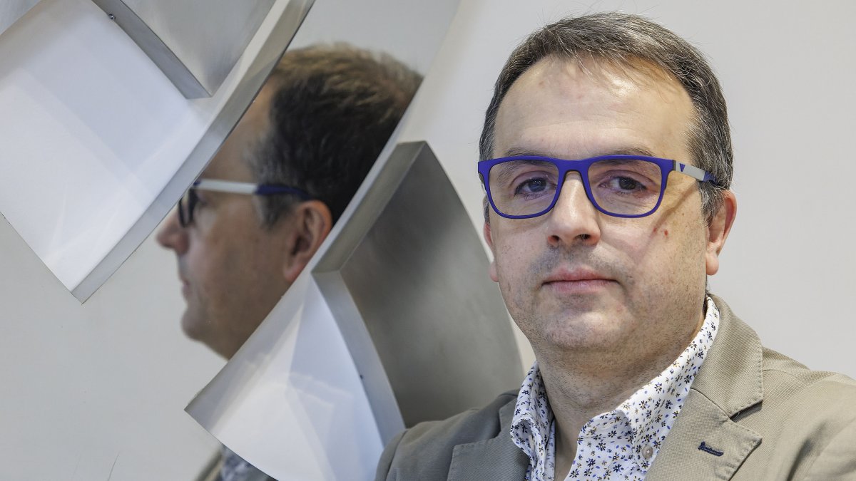 Raúl Soto es el presidente del Colegio Oficial de Enfermería de Burgos.