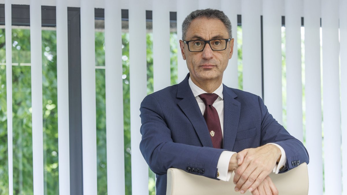 Carlos Alonso de Linaje, decano del Colegio de Economistas de Burgos.