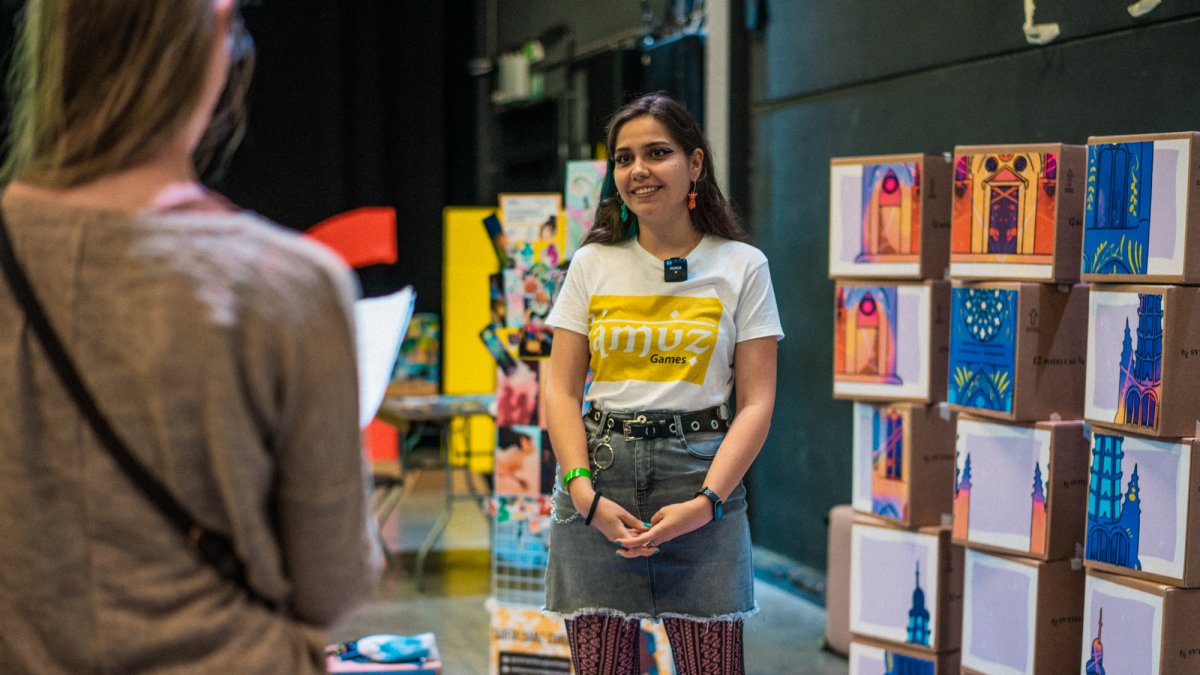 La ilustradora Sofía Sanz Curiel, en el Festival del Gioco de Bolonia (Italia).