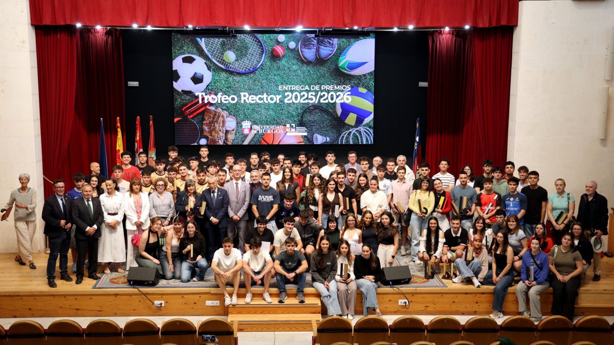 Imagen de los atletas premiados.