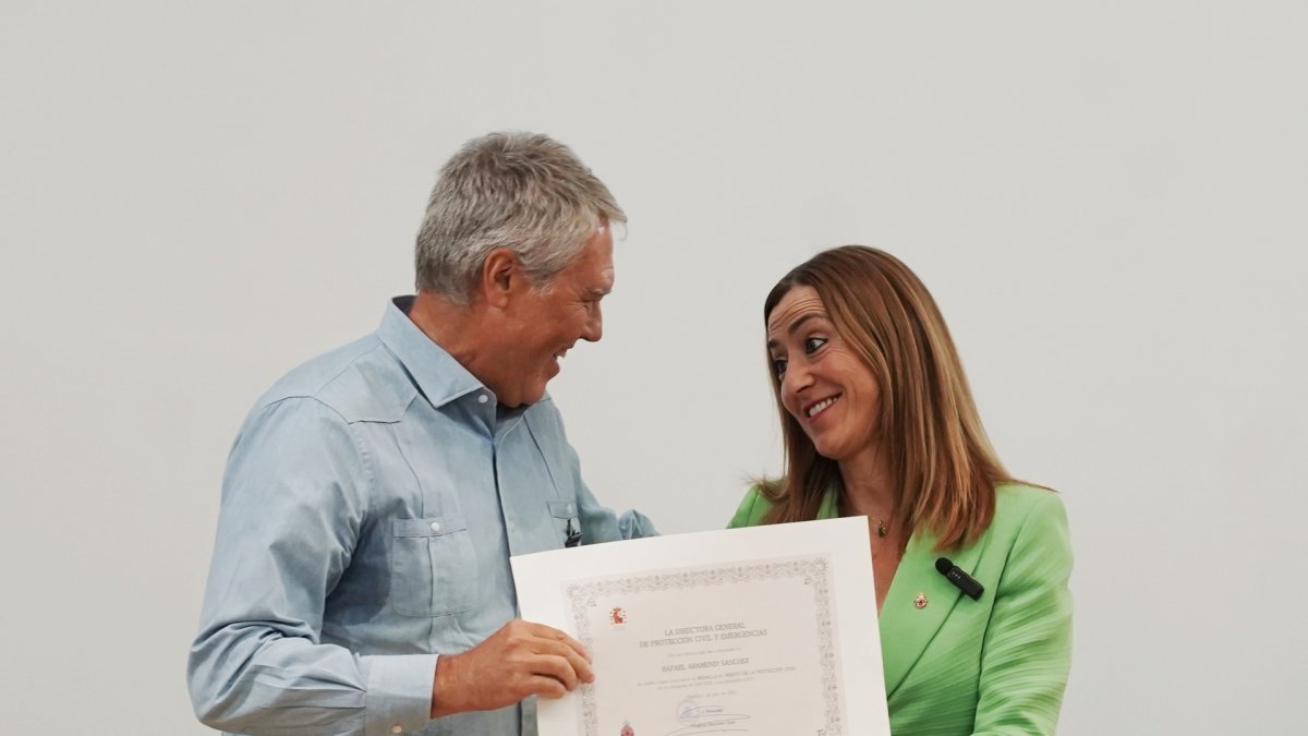 La secretaria general de Protección Civil y Emergencias en el Ministerio del Interior, Virginia Barcones, entrega las Medallas al Mérito de Protección Ciudadana en Castilla y León.