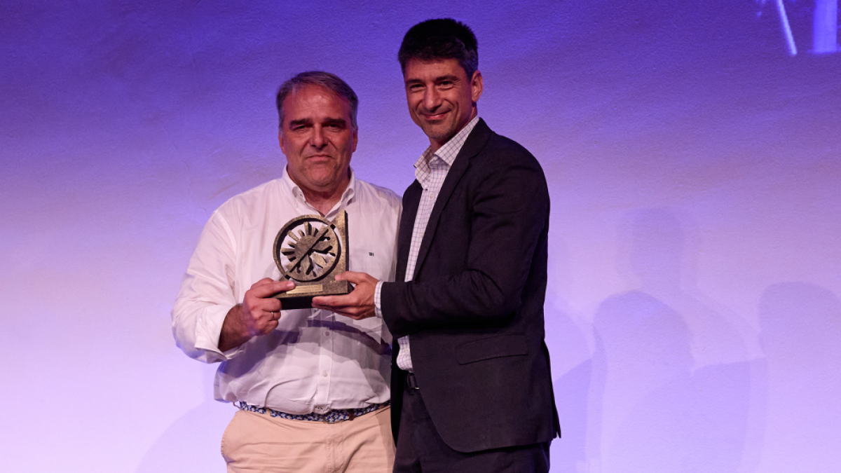 Imagen de la entrega del premio en la Real Fábrica de Tapices de Madrid