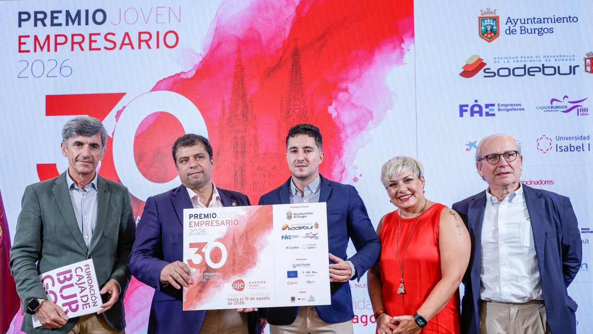 Javier Cuasante, Carlos Gallo, Mario Pérez, Mila del Campo y Nacho San Millán.