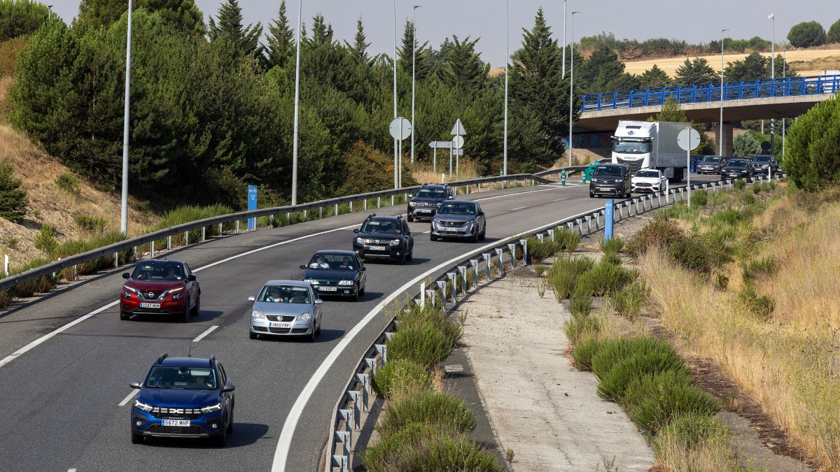 Un herido grave y seis leves en Burgos en la operación de tráfico 15 de Agosto
