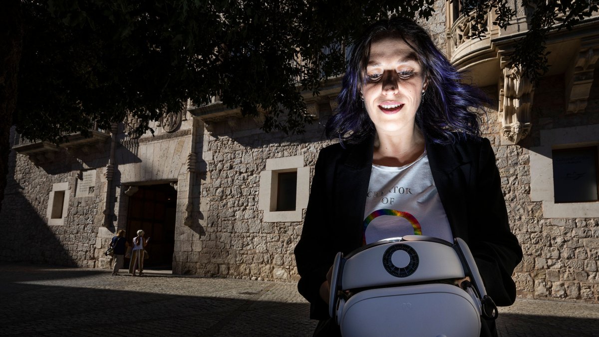 Vanesa Ochoa es la creadora del proyecto El Umbral XR.