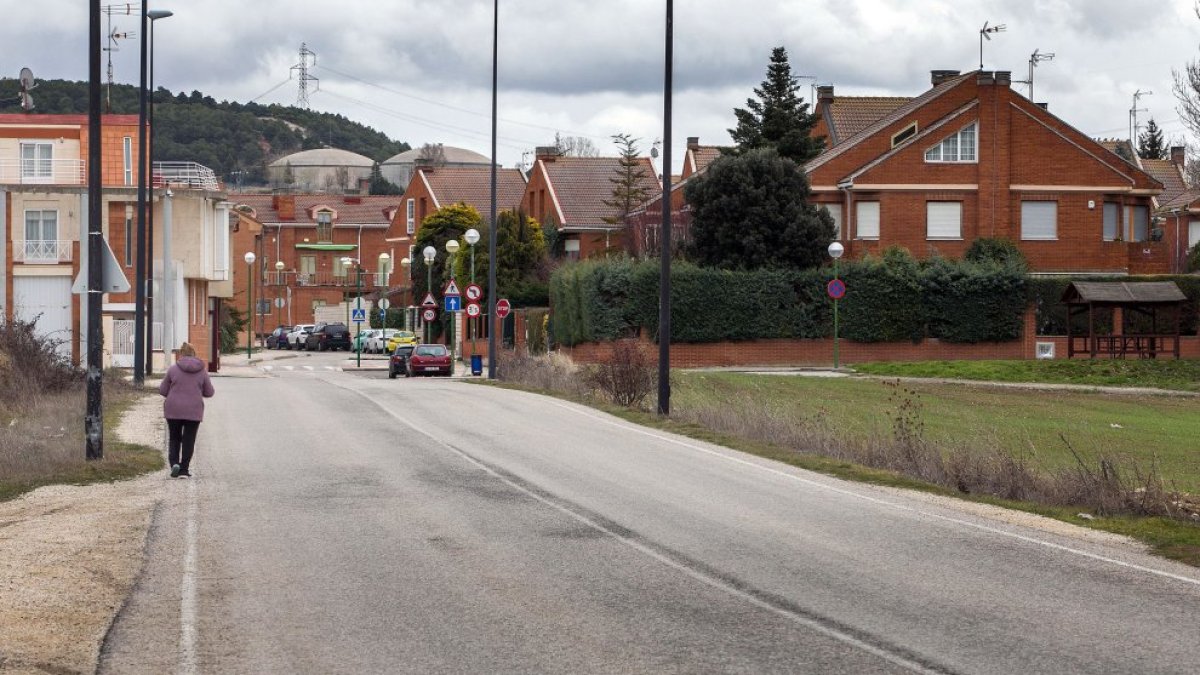 Acceso al barrio de Villatoro.
