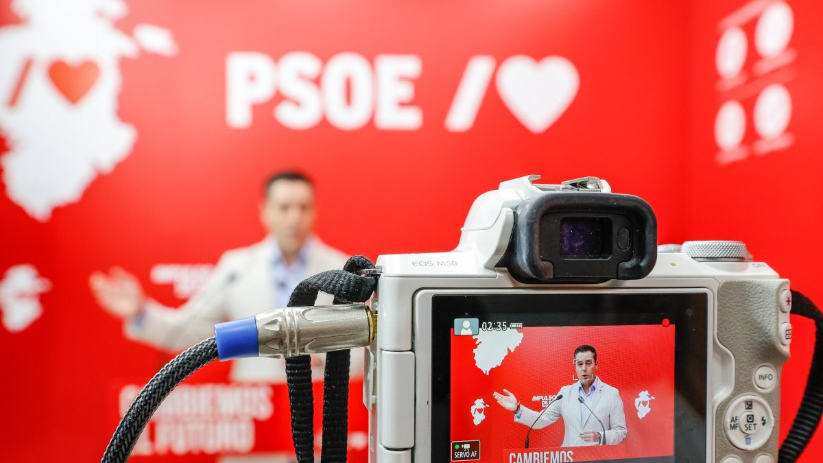 El procurador socialista Daniel de la Rosa presenta iniciativas registradas en las Cortes de Castilla y León sobre la provincia de Burgos.