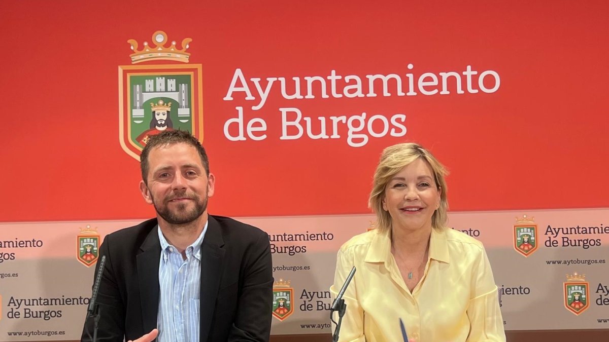 Josué Temiño y Sonia Rodríguez, portavoz y viceportavoz del grupo municipal socialista, respectivamente.