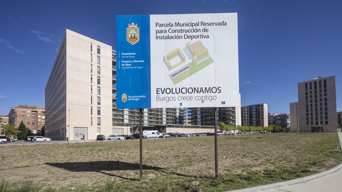 El PSOE plantea decidir por consulta ciudadana el destino de la parcela dotacional de Artillería