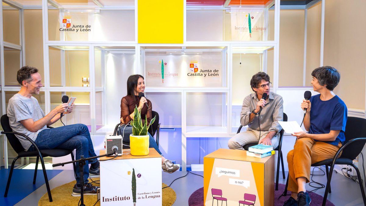 Grabación del cuarto programa del pódcast '¿Seguimos o no?' en el Palacio de la Isla.