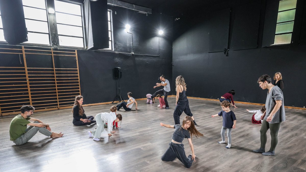 Artes escénicas y talento local en ‘El Jardín Escénico’ de La Parrala