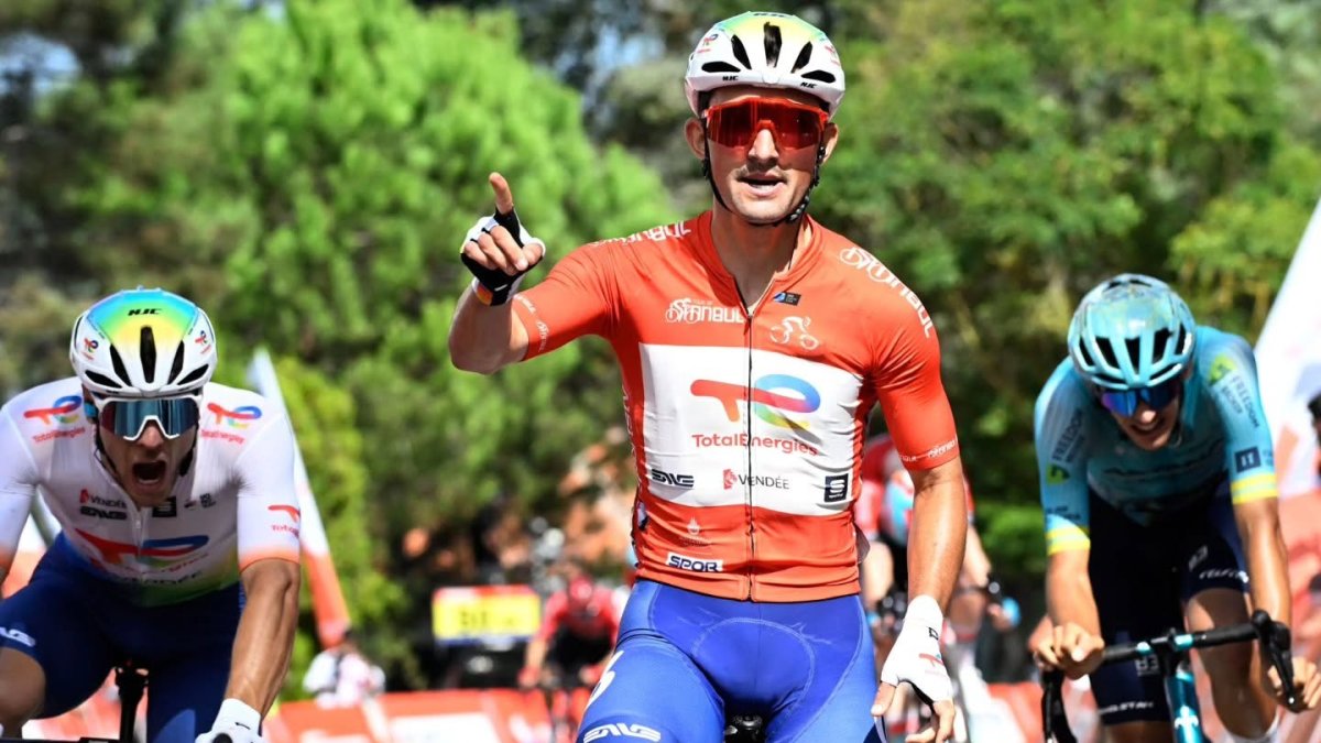 El francés venció en el Tour de Estambul de 2024 portando el maillot de líder.