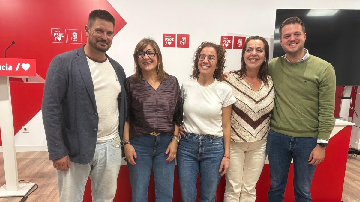 LISTA AL CONGRESO DIMITIDA DE PALENCIA CON ÁLVARO BILBAO