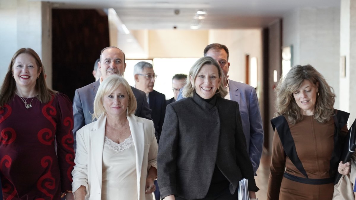 La vicepresidenta segunda de la Junta de Castilla y León, Isabel Blanco, comparece ante la Comisión de Economía y Hacienda de las Cortes de Castilla y León para explicar el proyecto de ley de Presupuestos Generales de la Comunidad para 2027 en lo relativo a su departamento.