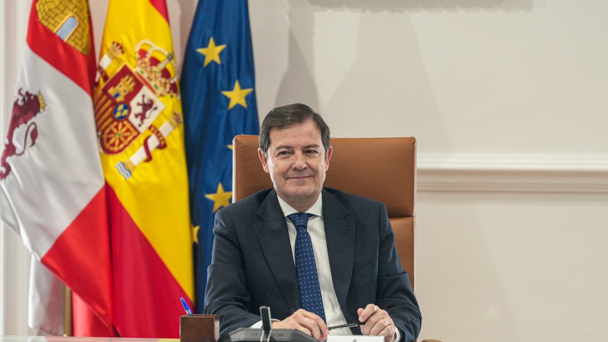 Archivo - El presidente de Castilla y León, Alfonso Fernández Mañueco,.