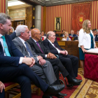 Peña junto a los también exalcaldes Olivares, Aparicio y Lacalle, durante la toma de posesión de la actual Corporación Municipal.