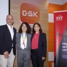 La directora de GSK Aranda con la directora general de ViiV Healthcare España y Portugal y el vicepresidente de ViiV Europa