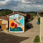 Vista del mural en el centro de la pedanía de Moriana.